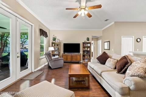 11658 Marsh Elder Drive, Jacksonville FL - photo 14 of 38