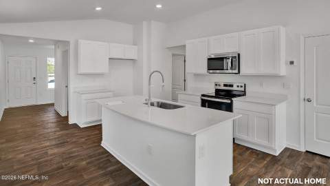 347 Chambers Avenue, Yulee FL - photo 6 of 40