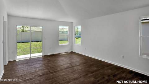 347 Chambers Avenue, Yulee FL - photo 8 of 40