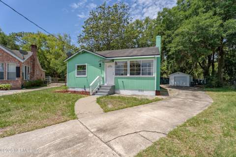 6918 Park Circle, Jacksonville FL - photo 6 of 31