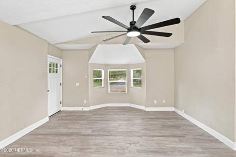 3406 W Eve Drive, Jacksonville FL - photo 10 of 34