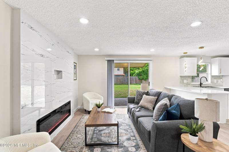 4 bedroom Single Family Residence at 4526 Clam Shell Drive, Biscayne Terrace, Jacksonville — photo 5