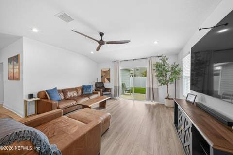 13559 Holsinger Boulevard, Jacksonville FL - photo 23 of 44