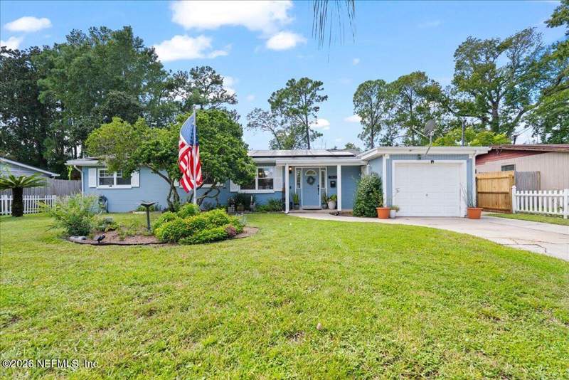 3 bedroom Single Family Residence at 7862 Praver Drive, San Jose, Jacksonville — photo 3