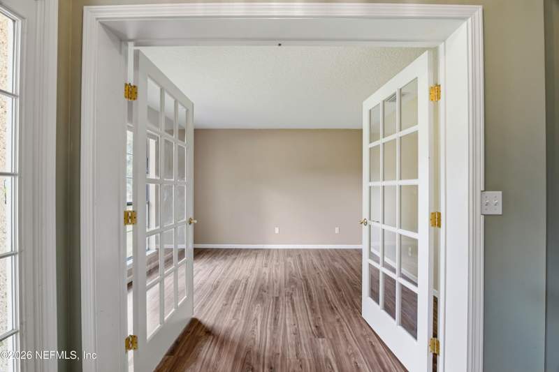 4 bedroom Single Family Residence at 5541 Bristol Bay Lane, Ortega Bluff, Jacksonville — photo 5