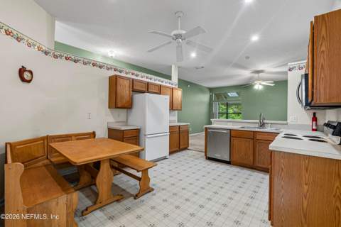 5541 Bristol Bay Lane, Jacksonville FL - photo 9 of 46