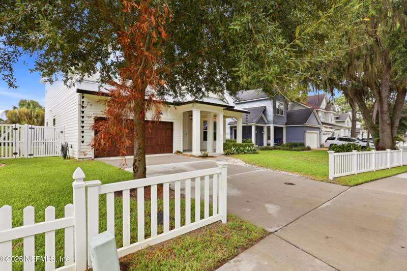 4 bedroom Single Family Residence at 760 Paradise Lane, Paradise Preserve, Atlantic Beach — photo 5