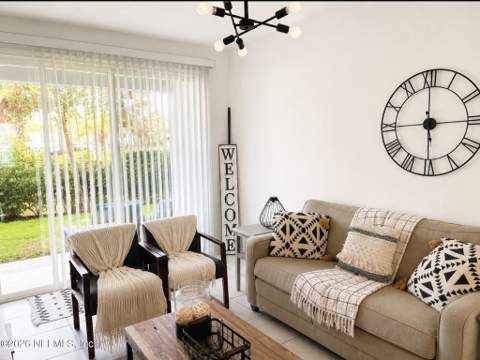 4920 Earthshine Road, Jacksonville FL - photo 7 of 39