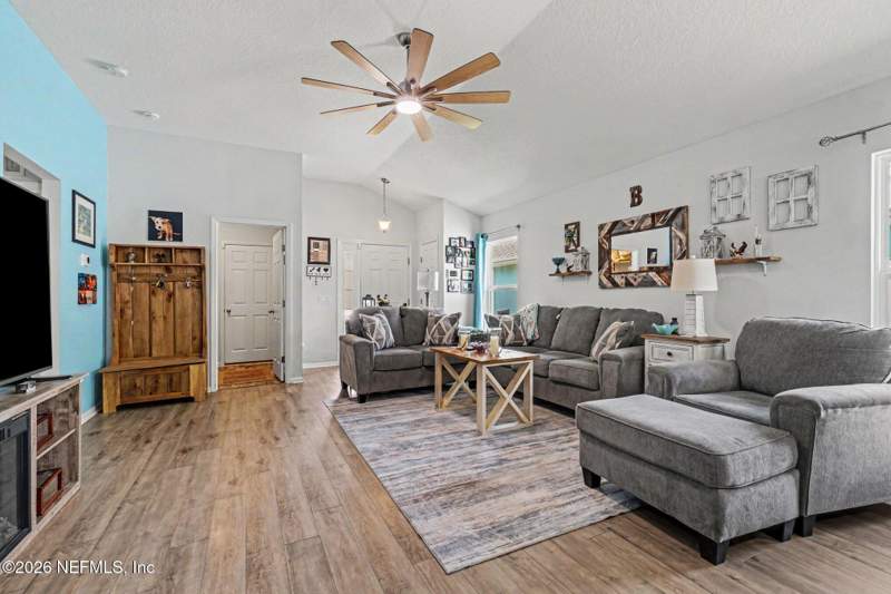 3 bedroom Single Family Residence at 2023 Edmund Randolph Court, Liberty Square South, Jacksonville — photo 3