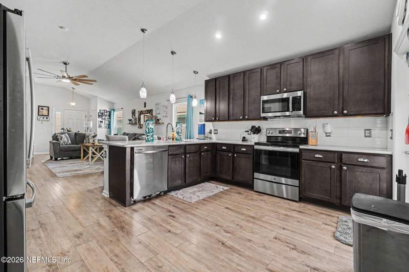 3 bedroom Single Family Residence at 2023 Edmund Randolph Court, Liberty Square South, Jacksonville — photo 5