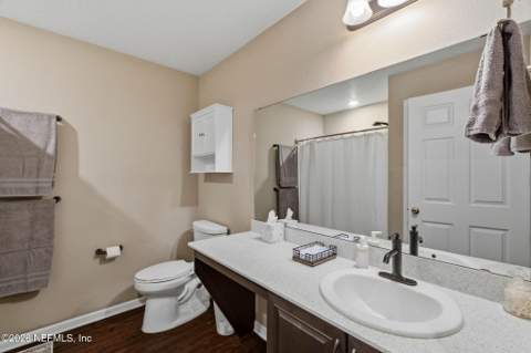7650 Sunnydale Lane, Jacksonville FL - photo 13 of 79