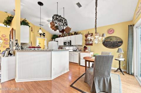 1623 Highland View Court, Fleming Island FL - photo 17 of 54