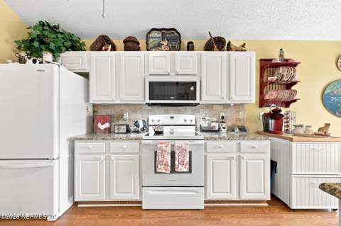 1623 Highland View Court, Fleming Island FL - photo 18 of 54