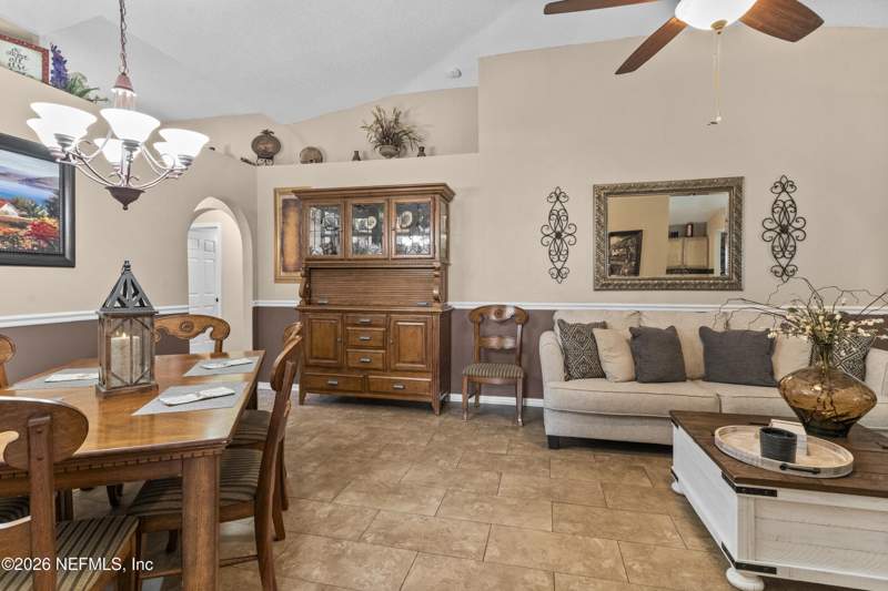 3 bedroom Single Family Residence at 3212 Carlotta Road, Coppergate, Middleburg — photo 2