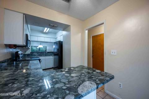 5568 La Moya Avenue #5, Jacksonville FL - photo 10 of 43