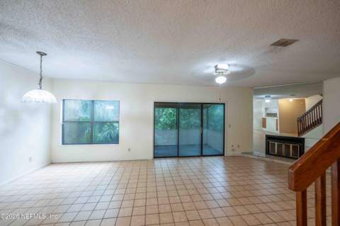 5568 La Moya Avenue #5, Jacksonville FL - photo 19 of 43