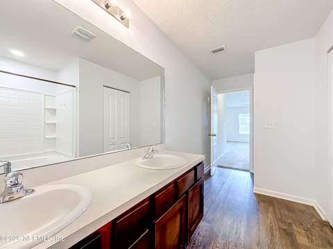2408 Sea Palm Avenue, Jacksonville FL - photo 10 of 30