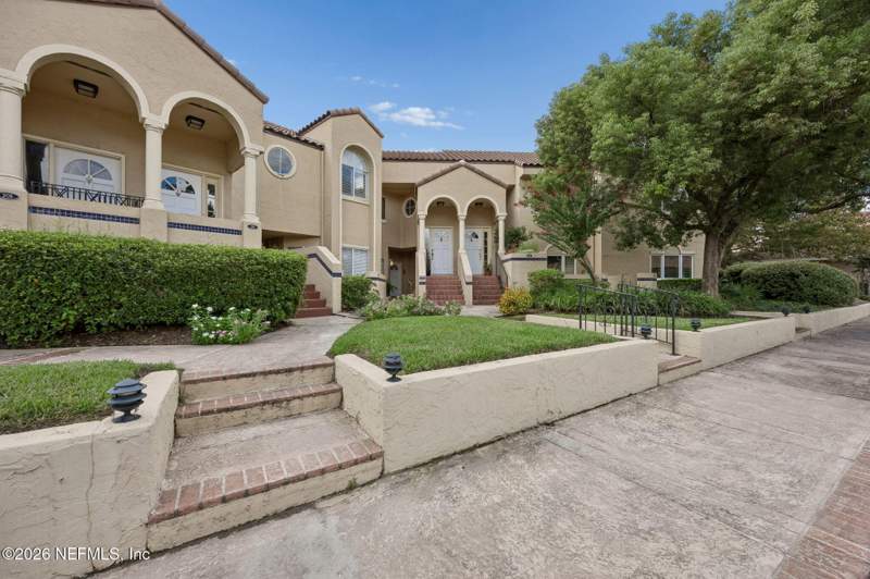 2 bedroom Condominium at 4020 Lavista Circle #211, Villages Of San Jose, Jacksonville — photo 2