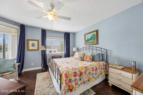 4020 Lavista Circle #211, Jacksonville FL - photo 16 of 32