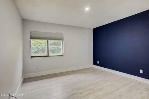 8300 Plaza Gate Lane #1071, Jacksonville FL - photo 12 of 27