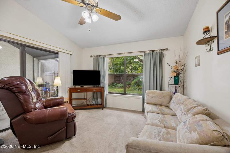 2 bedroom Townhouse at 3554 Tiara Way, Lake Mandarin, Jacksonville — photo 4