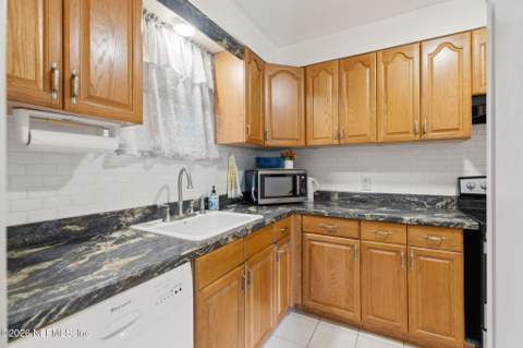 6229 Ogden Road, Jacksonville FL - photo 15 of 45