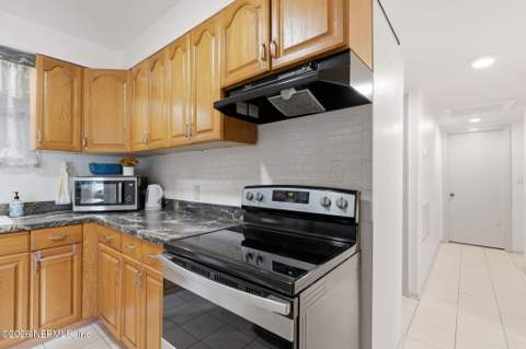 6229 Ogden Road, Jacksonville FL - photo 17 of 45