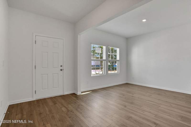 4 bedroom Single Family Residence at 14403 Firebird Drive, Bellbrooke, Jacksonville — photo 2