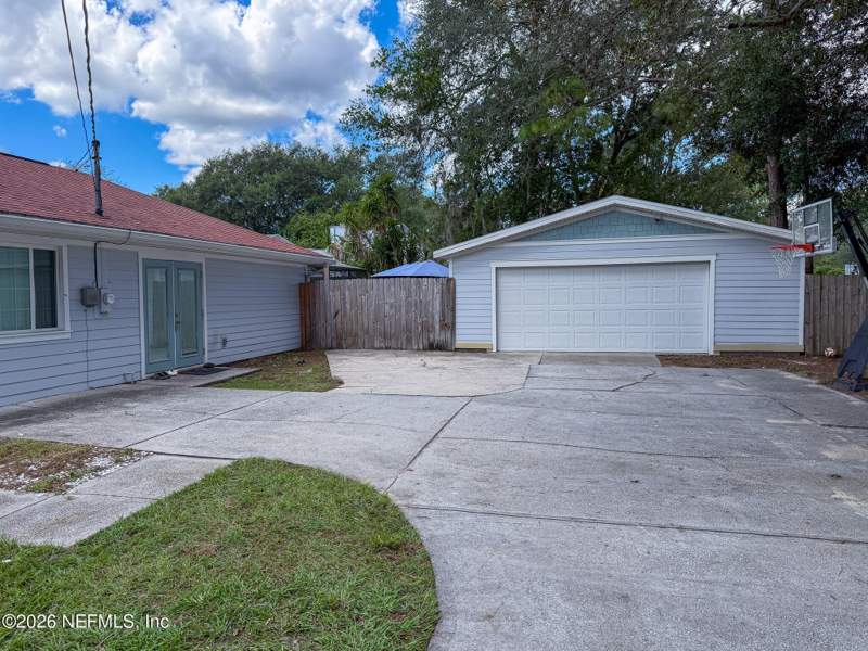 4 bedroom Single Family Residence at 12444 Agatite Road, Julington Cc Estates, Jacksonville — photo 4