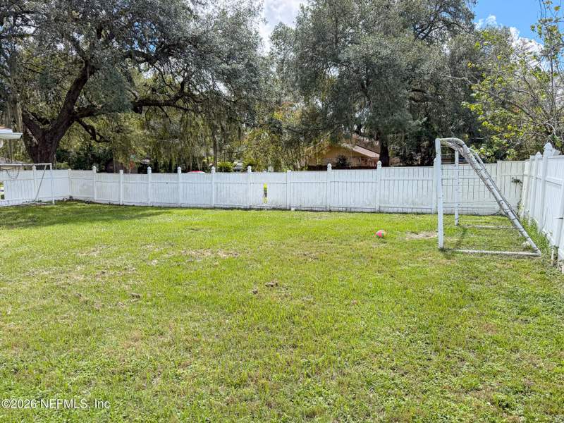 4 bedroom Single Family Residence at 12444 Agatite Road, Julington Cc Estates, Jacksonville — photo 5