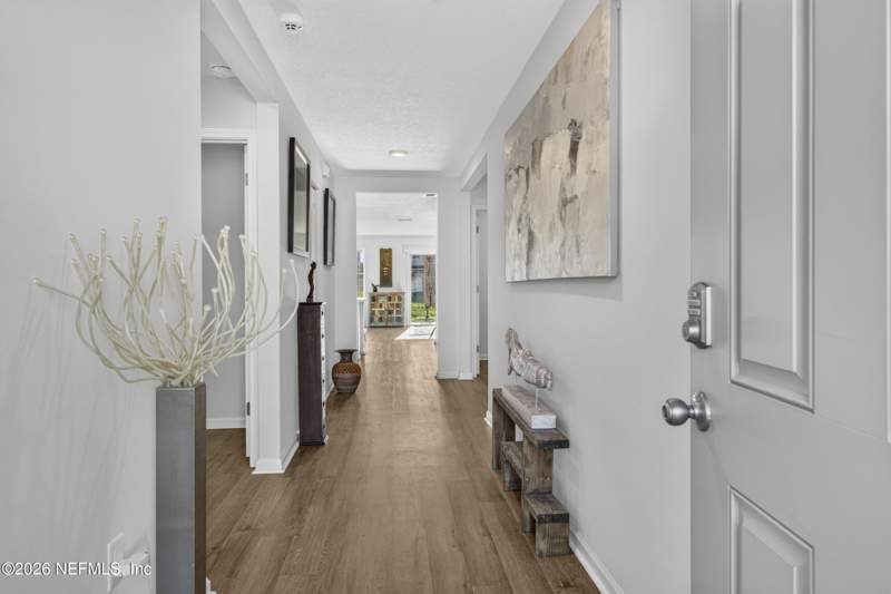 4 bedroom Single Family Residence at 5435 Hollow Birch Drive, Copes Landing Phase 1, Jacksonville — photo 2