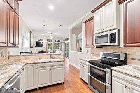 1644 Players Club Drive, Fleming Island FL - photo 14 of 71