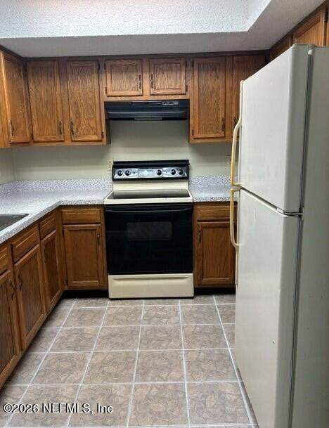 548 Staffordshire Drive, Jacksonville FL - photo 6 of 14