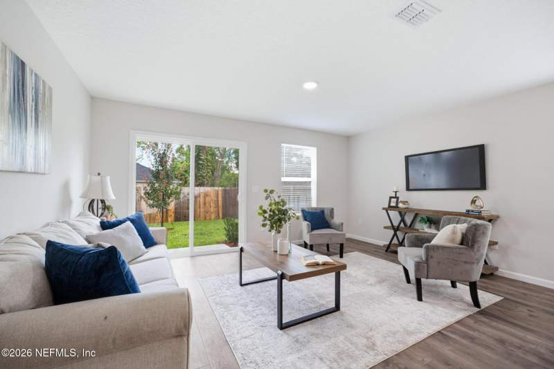 3 bedroom Single Family Residence at 7648 Eaton Avenue, Oakwood Villa, Jacksonville — photo 5