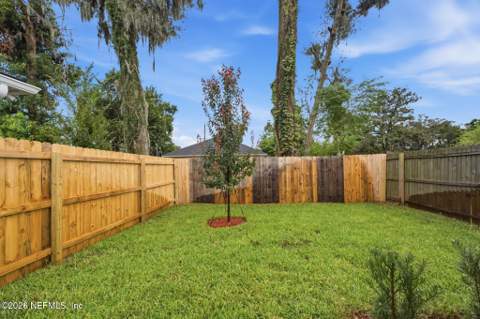 7648 Eaton Avenue, Jacksonville FL - photo 24 of 27