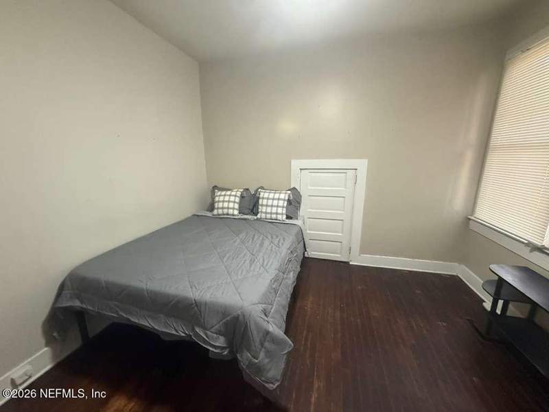 5 bedroom Single Family Residence at 2204 Myra Street, Riverside Heights, Jacksonville — photo 2