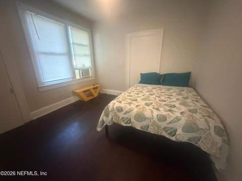 2204 Myra Street, Jacksonville FL - photo 6 of 14