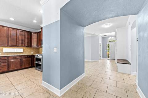 3619 Crossview Drive, Jacksonville FL - photo 15 of 32