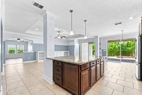 3619 Crossview Drive, Jacksonville FL - photo 17 of 32