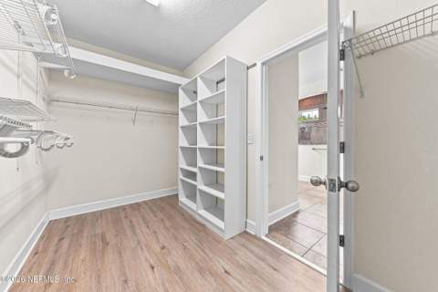 3619 Crossview Drive, Jacksonville FL - photo 24 of 32