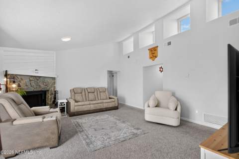 8479 Rampart Road, Jacksonville FL - photo 7 of 33