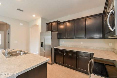 10991 Haws Lane, Jacksonville FL - photo 7 of 15