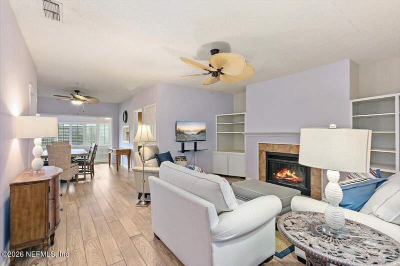 2 bedroom Condominium at 2105 WOOD HILL Drive #2105, Hillwood Condominium, Jacksonville — photo 2