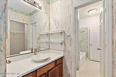 2105 WOOD HILL Drive #2105, Jacksonville FL - photo 12 of 18