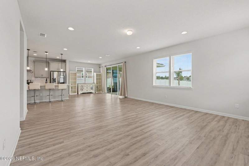 4 bedroom Single Family Residence at 4537 Pine Ridge Parkway, Pine Ridge, Middleburg — photo 3