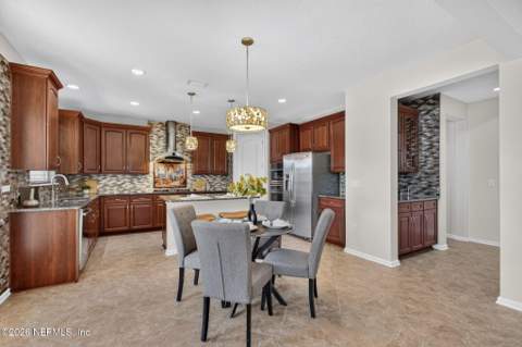 127 Rockcreek Drive, St. Johns FL - photo 21 of 84