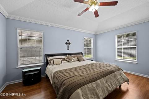 315 Southern Rose Drive, Jacksonville FL - photo 6 of 53