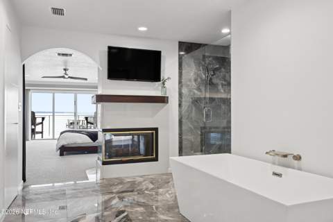 14030 Mandarin Oaks Lane, Jacksonville FL - photo 20 of 36