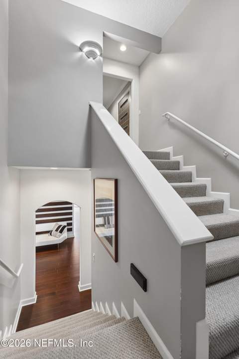 14030 Mandarin Oaks Lane, Jacksonville FL - photo 24 of 36