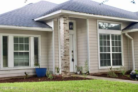 12307 N Bucks Harbor Drive, Jacksonville FL - photo 8 of 36